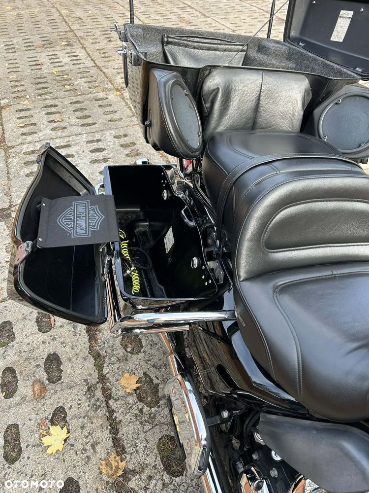 Harley-Davidson FLH Electra Glide - 13