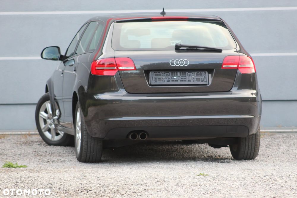 Audi A3 Sportback - 13