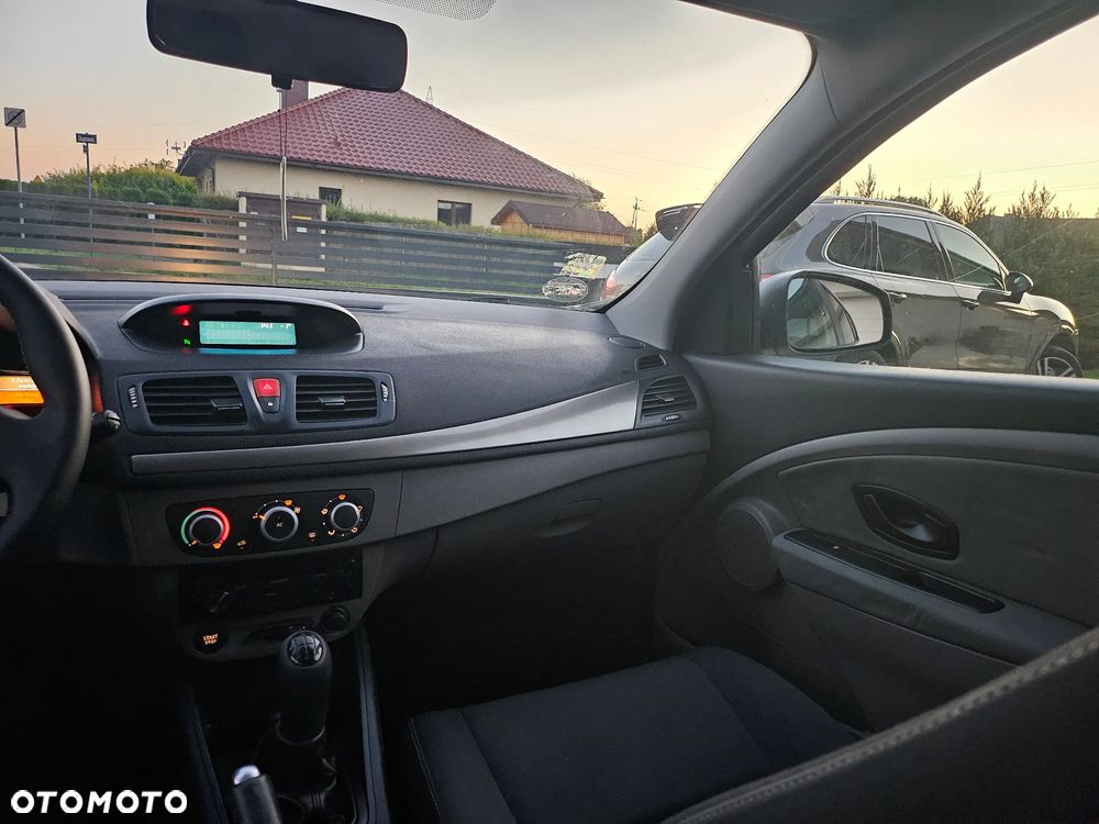Renault Megane - 17