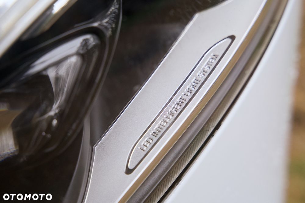Mercedes-Benz Klasa V 300 d 4-Matic Avantgarde 9G-Tronic (długi) - 6