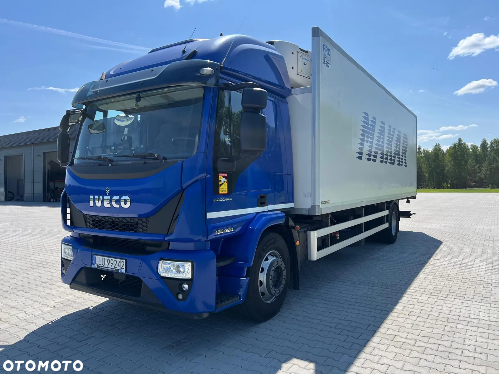 Iveco 180E32 EUROCARGO - 2