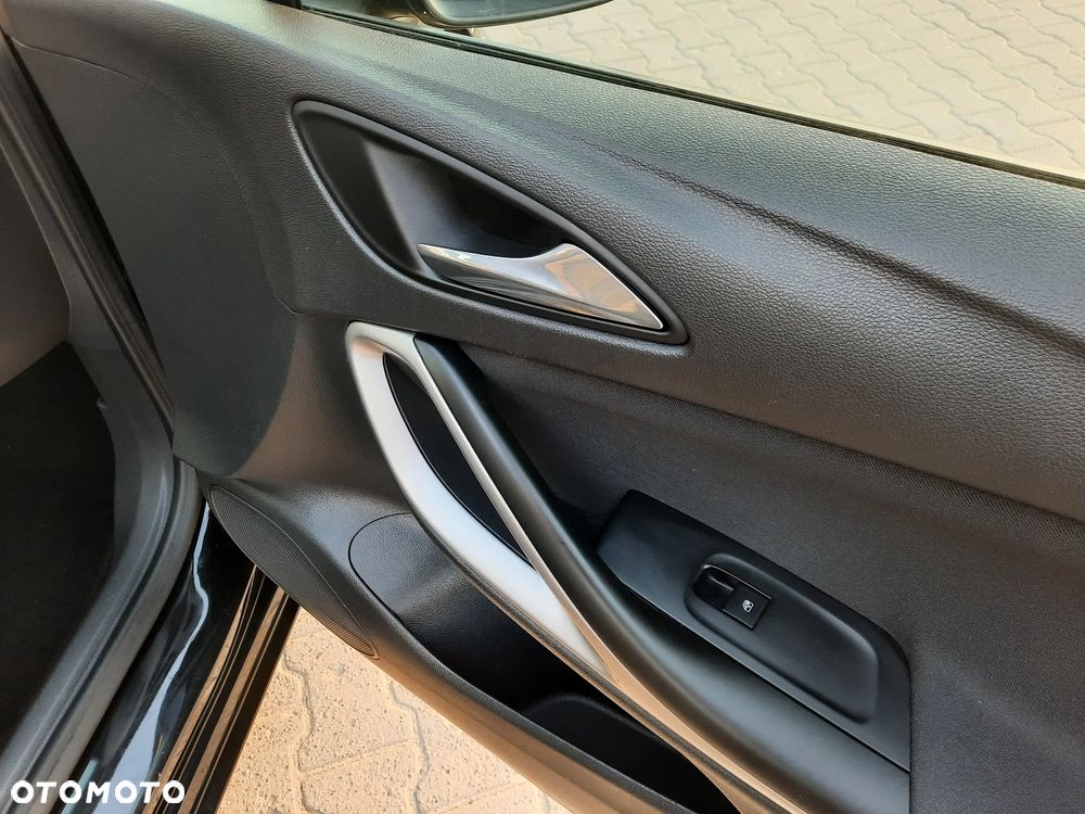 Opel Astra 1.6 CDTI Enjoy S&S - 19