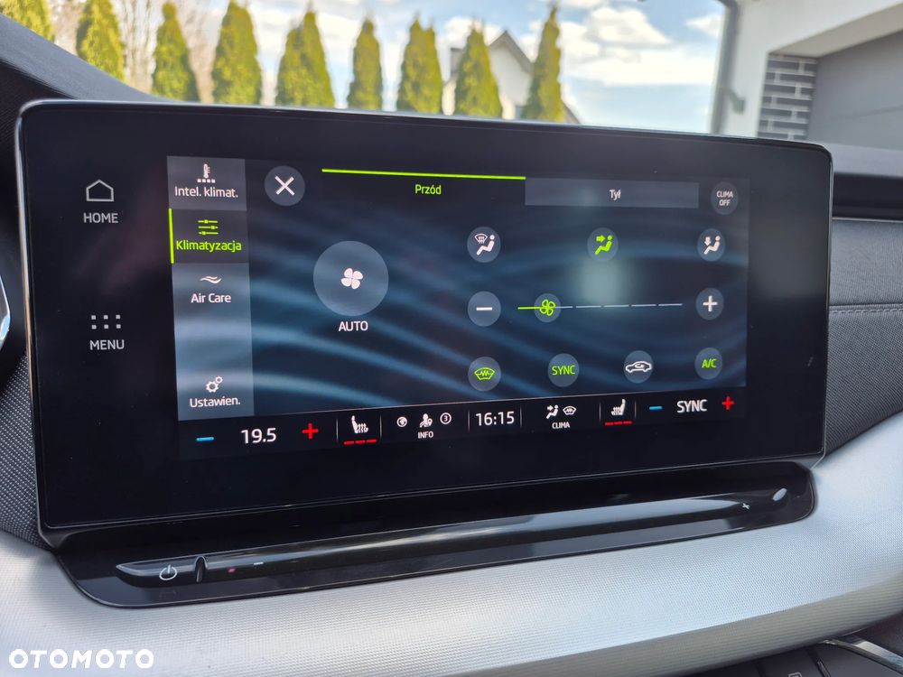 Skoda Octavia 2.0 TDI Style DSG - 23