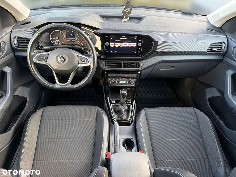 Volkswagen T-Cross - 19