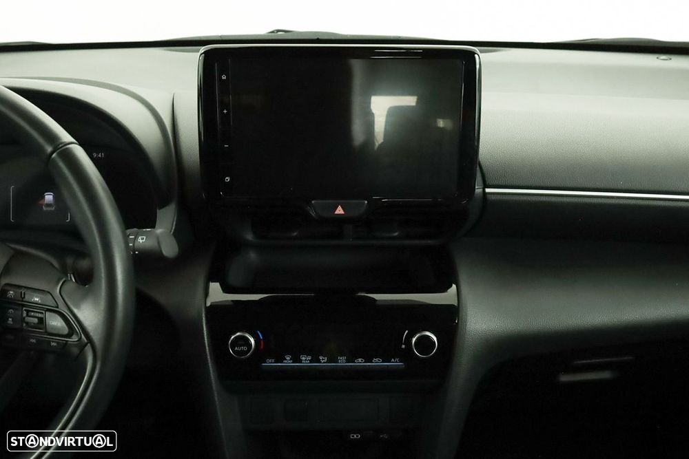 Toyota Yaris Cross 1.5 HDF Comfort - 9