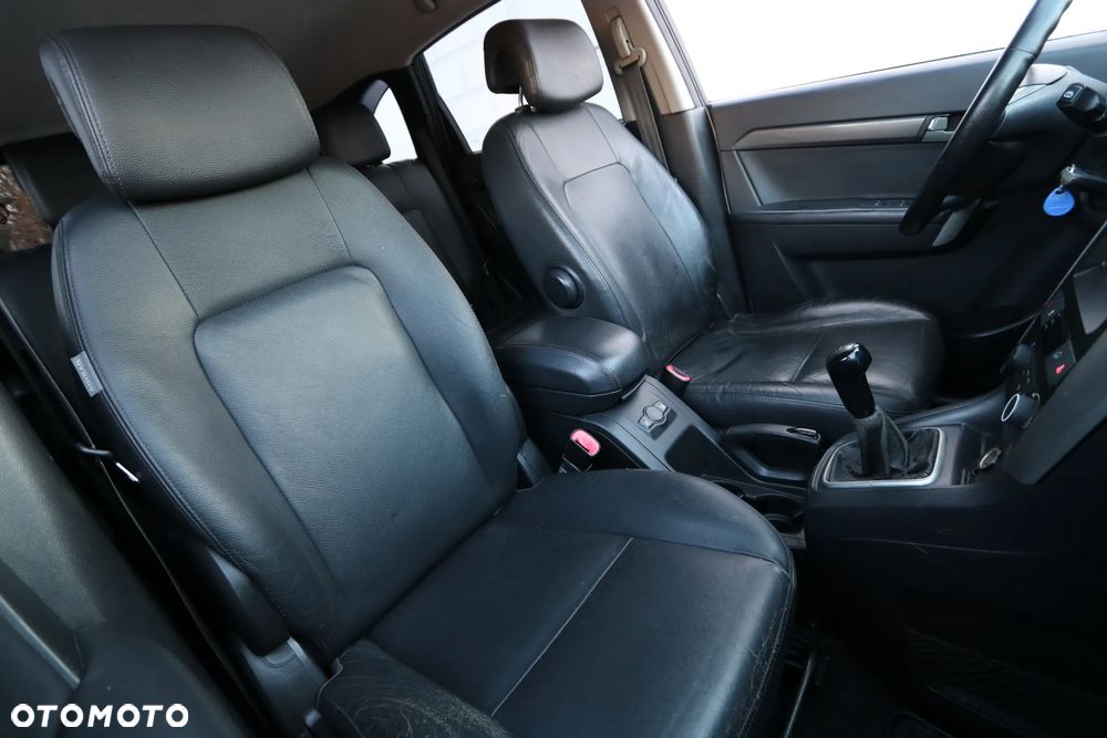 Chevrolet Captiva 2.0 d LT high (deu) - 31