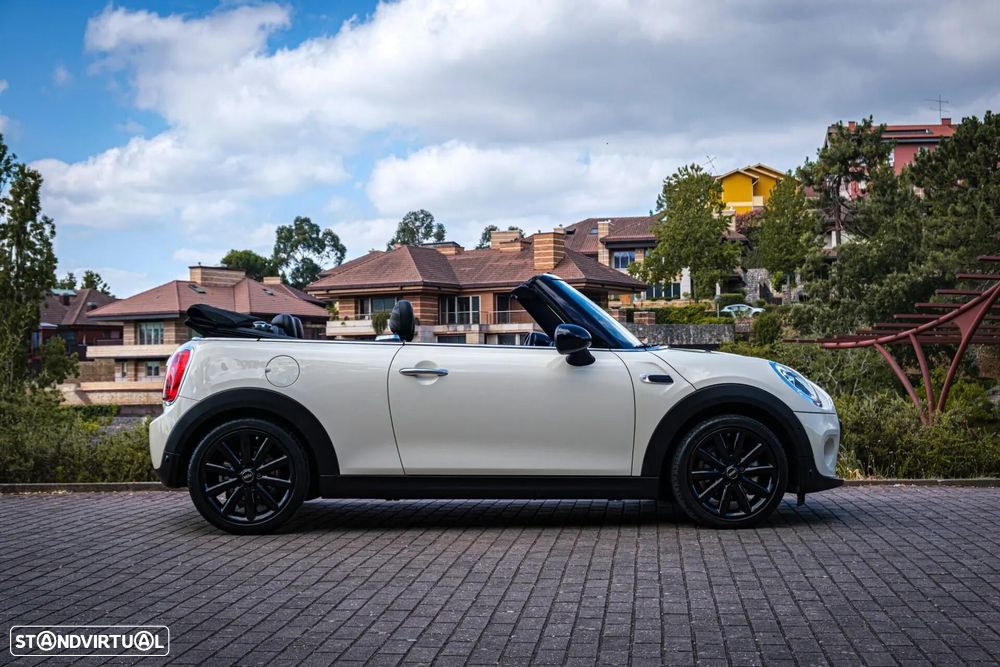 MINI Cabrio - 1