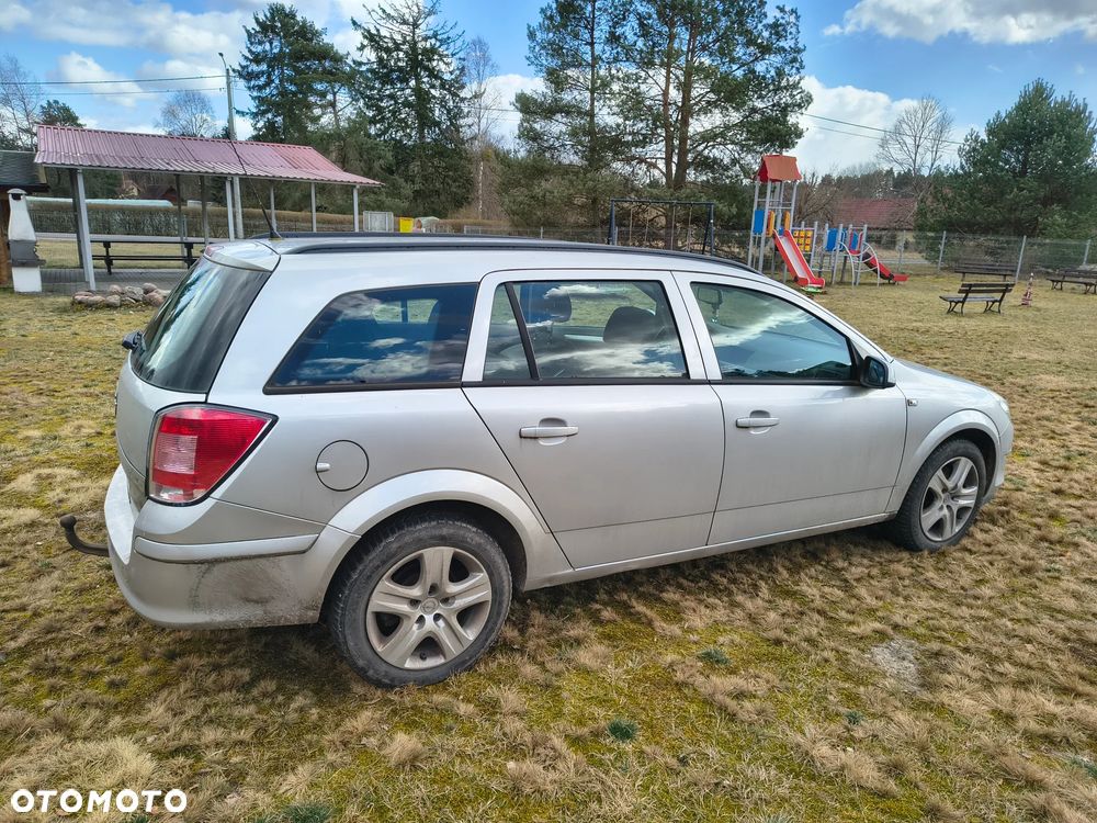 Opel Astra 1.9 CDTI DPF - 4