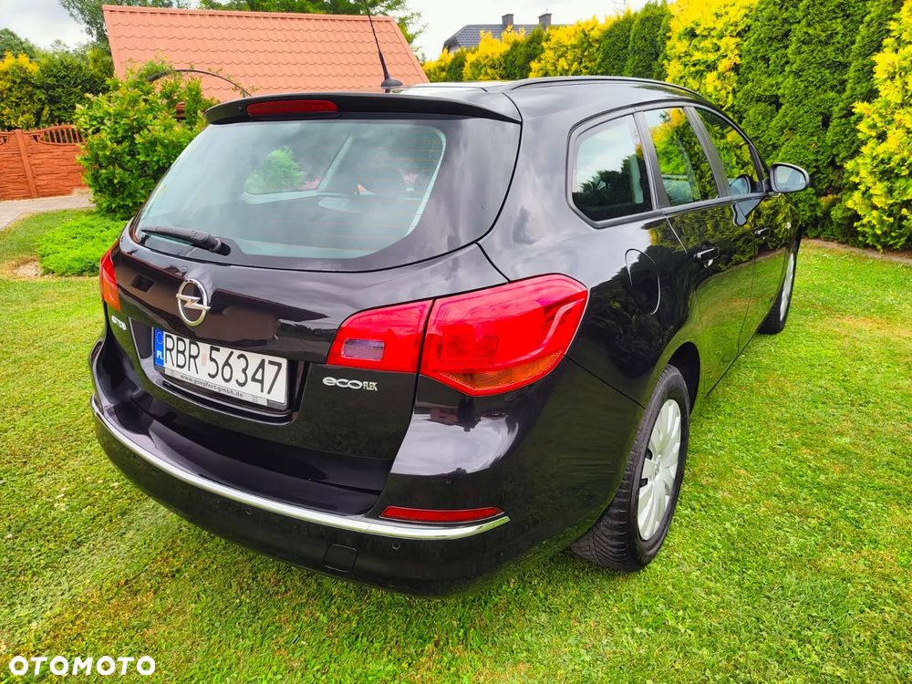 Opel Astra 1.6 D (CDTI) Dynamic - 11