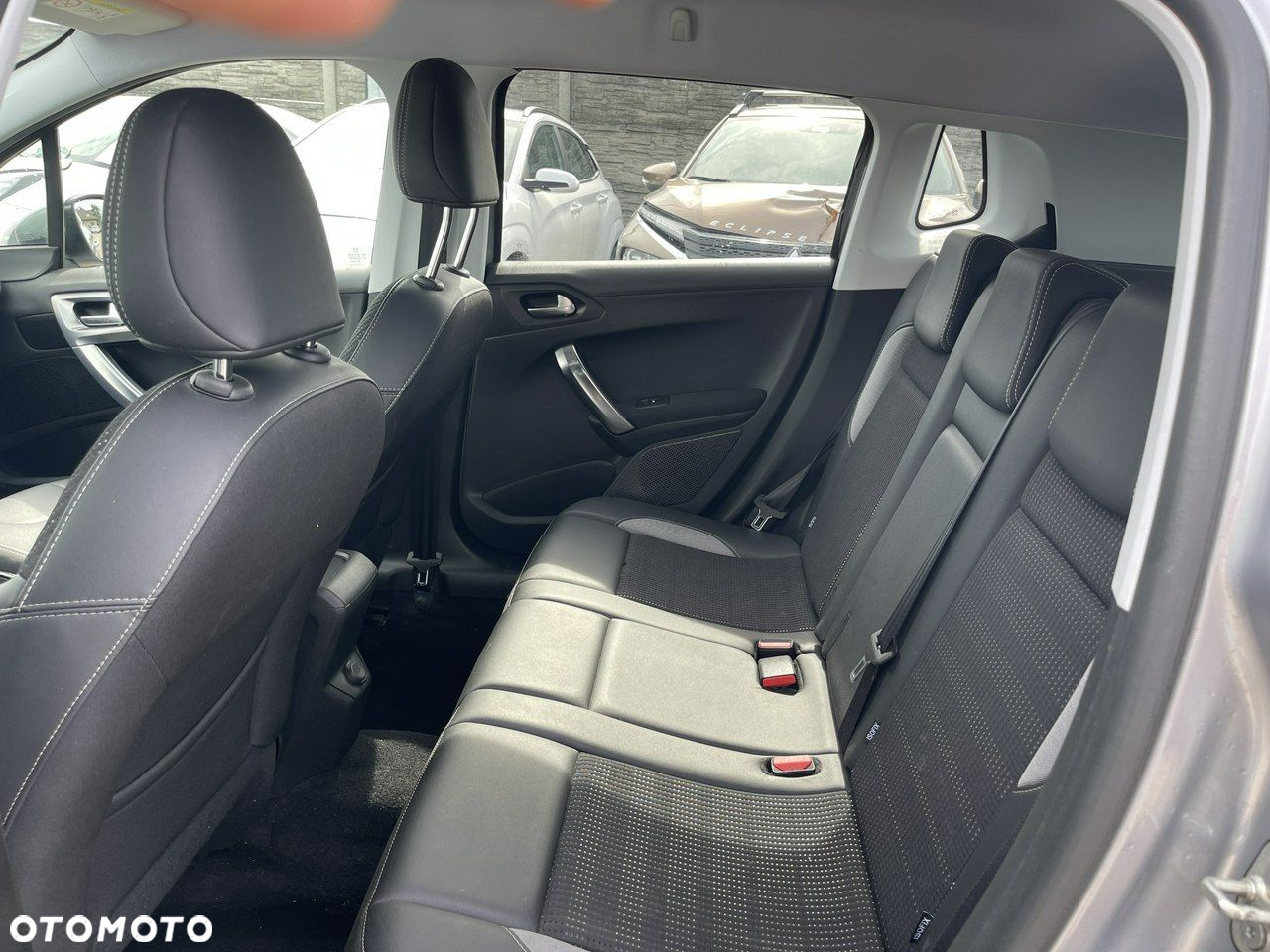 Peugeot 2008 1.2 Pure Tech GPF Crossway S&S EAT6 - 9