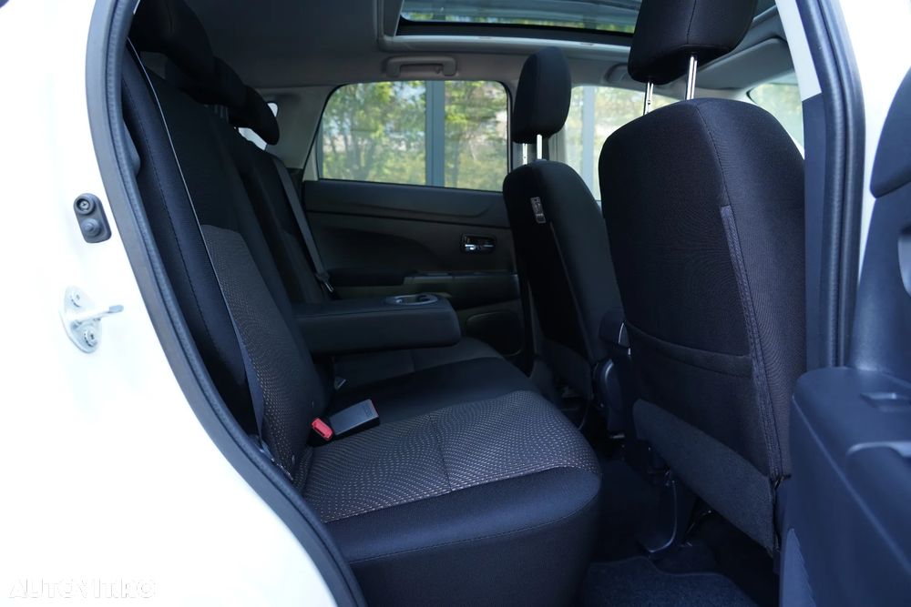 Mitsubishi ASX 2.2 DI-D 4WD Automatik Comfort Edition - 9