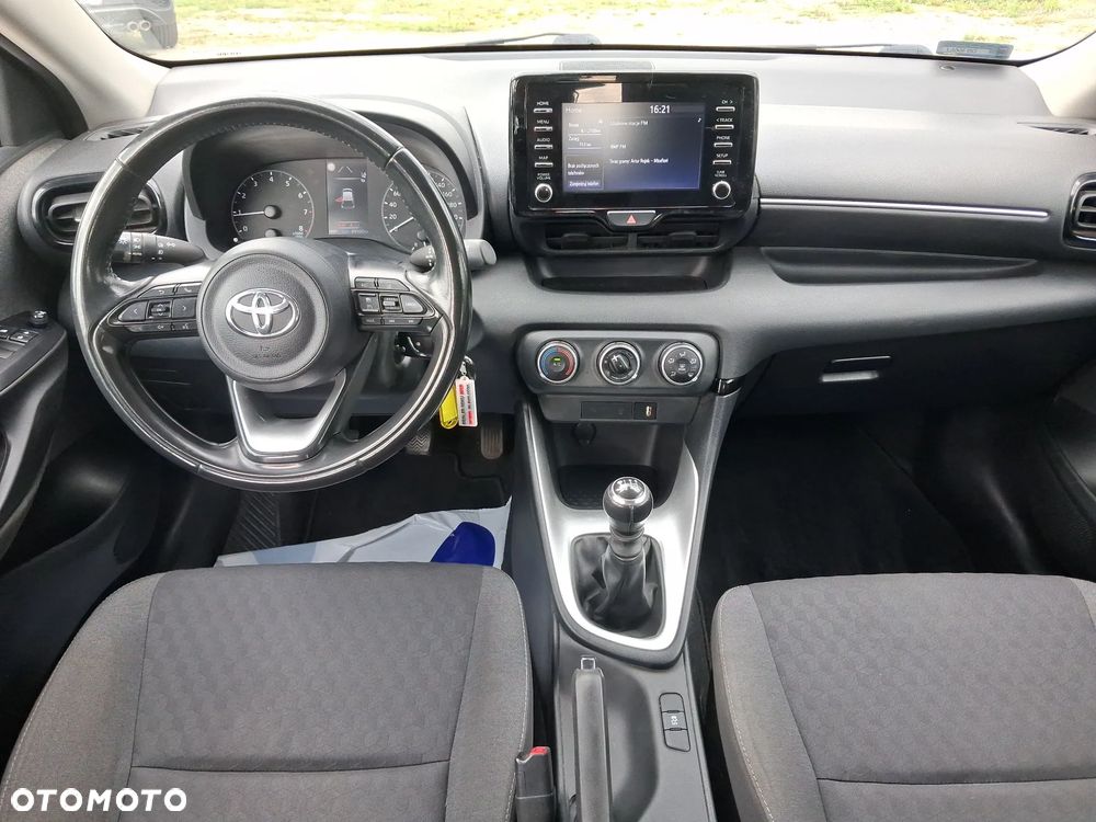 Toyota Yaris 1.5 Comfort - 9