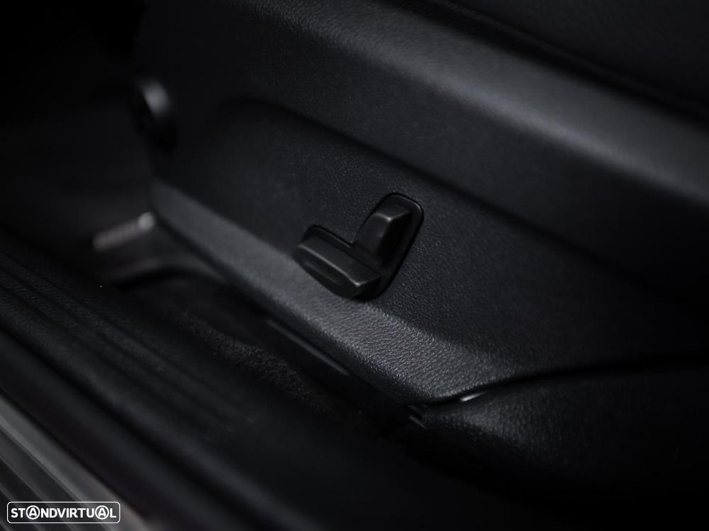 Mercedes-Benz C 300 de AMG Line - 14