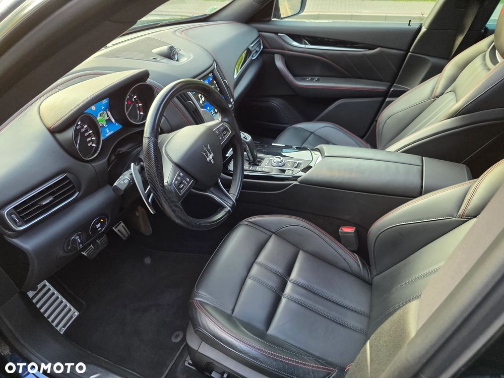 Maserati Levante S Q4 - 14