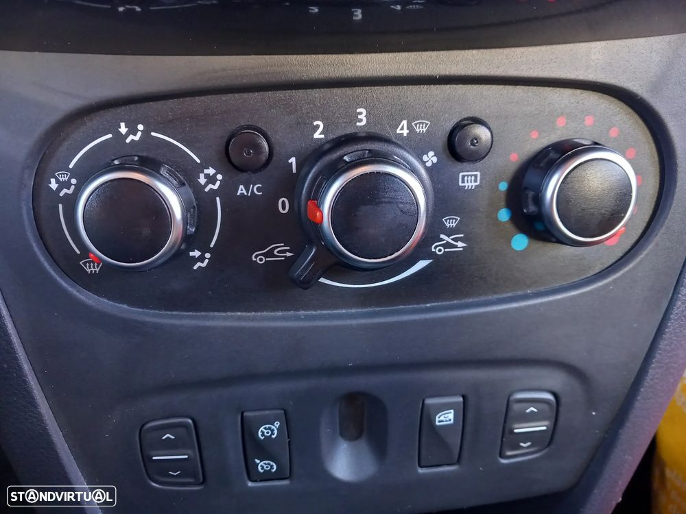 Dacia Sandero 0.9 TCe Stepway Bi-Fuel - 24