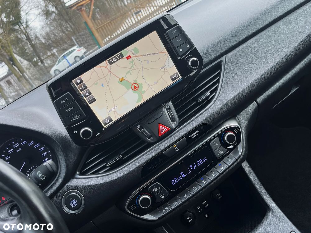 Hyundai i30 blue Kombi 1.6 CRDi Passion - 20