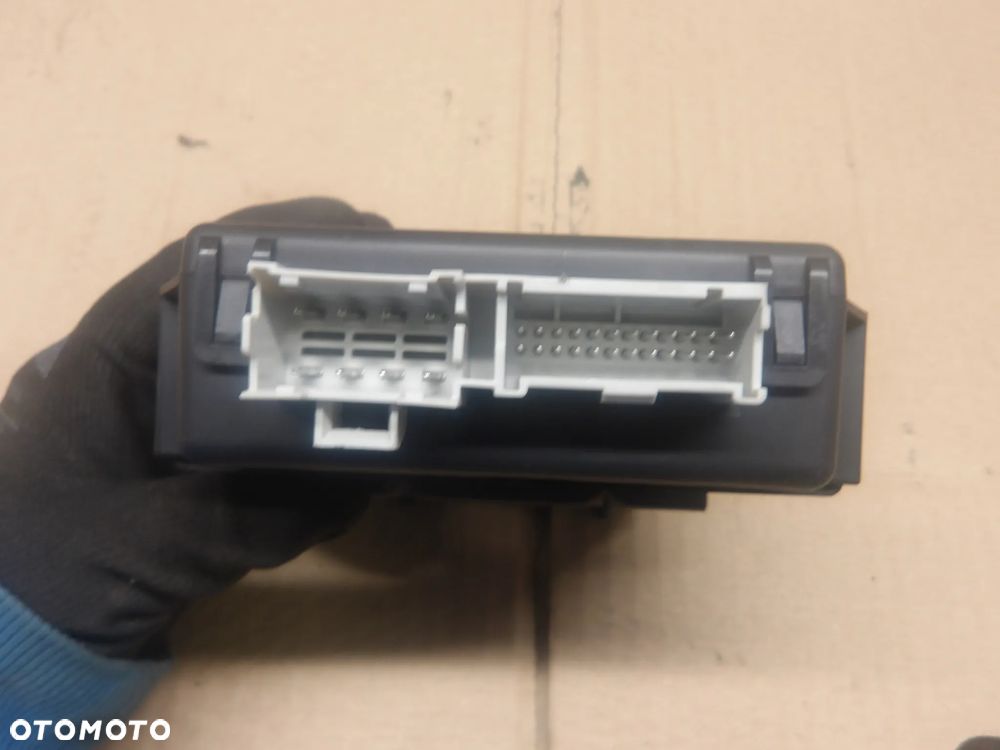 OPEL ANTARA 2.2D 06-10 MODUŁ KOMFORTU 22787940 - 3