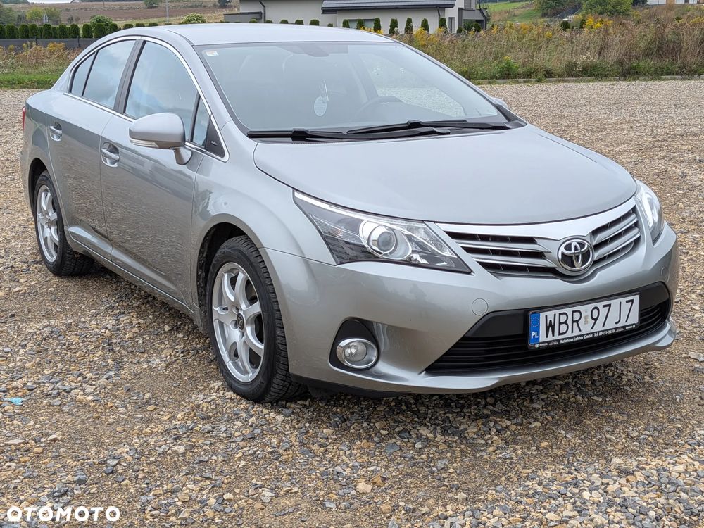 Toyota Avensis 1.8 Sol plus NAVI MS - 10