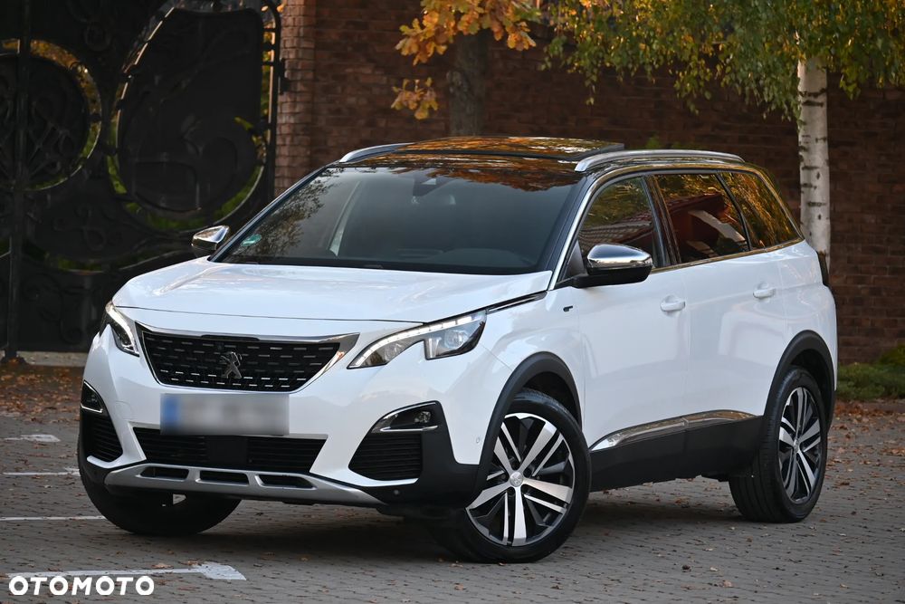 Peugeot 5008 2018 photo 2