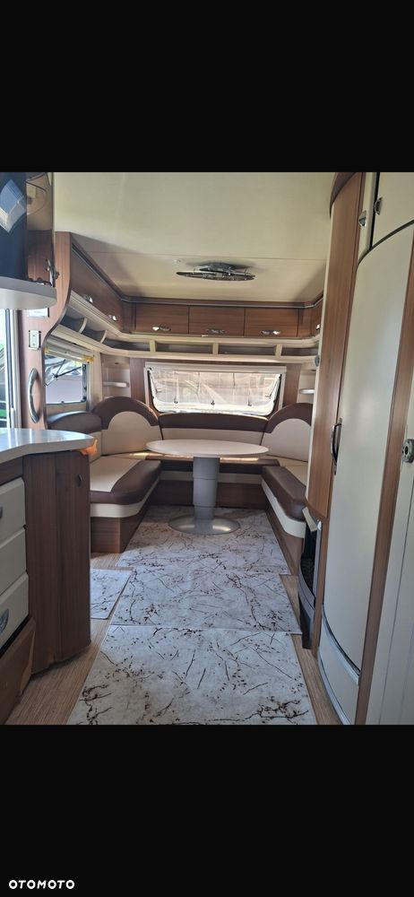 Dethleffs SILVER EMOTION 700 VIP i inne Fendt 620 Topas  i Caravelair 610 Prestige lux IV i Hobby Premium 610 i Tabbert Vivaldi 450 i LMC Kondor 650 i Rubis 395 - 40