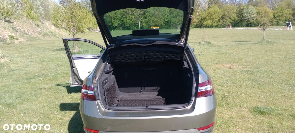 Skoda Superb 2.0 TSI L&K DSG - 16