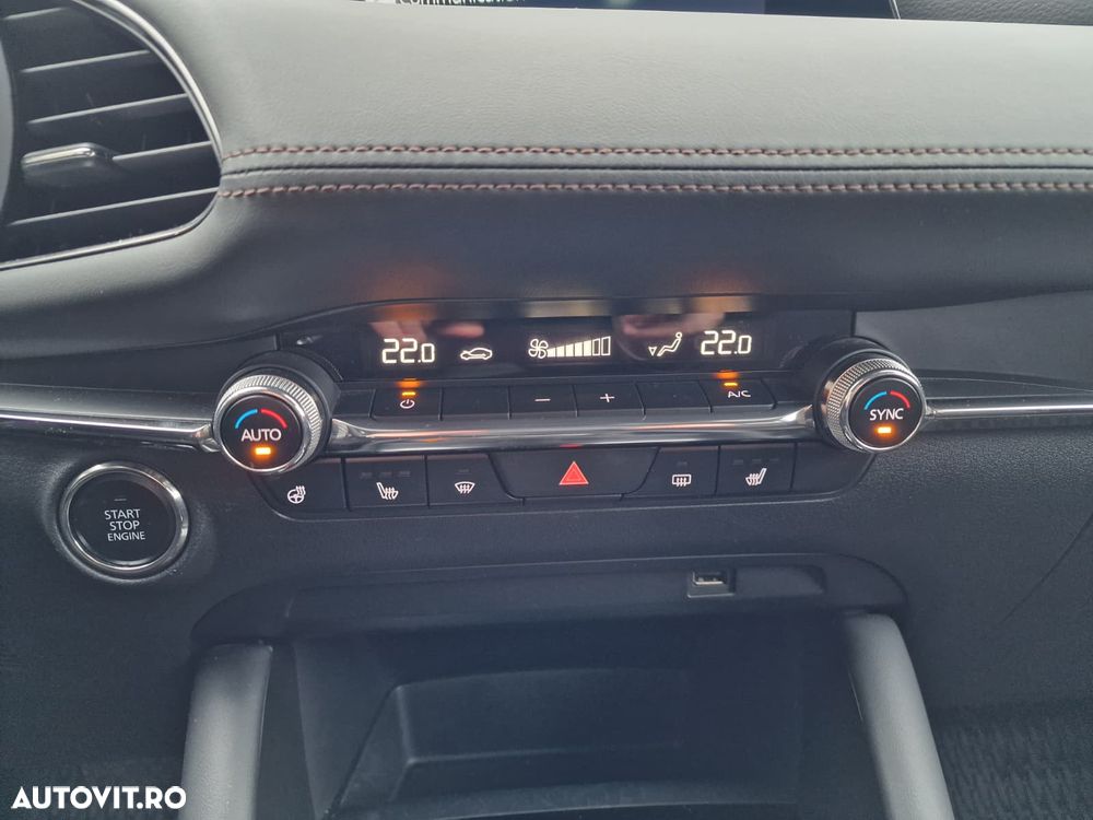 Mazda 3 e-Skyactiv G122 AT MHEV Plus - 14