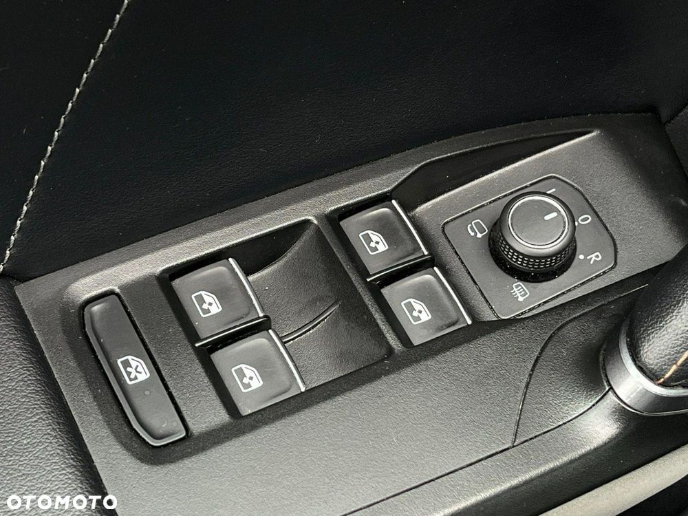 Cupra Formentor 1.4 e-Hybrid DSG - 35