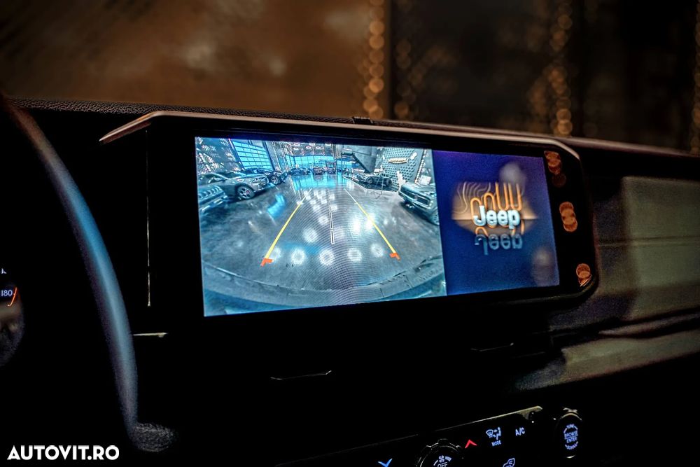 Jeep Wrangler 2.0 Turbo AT8 Sahara - 23