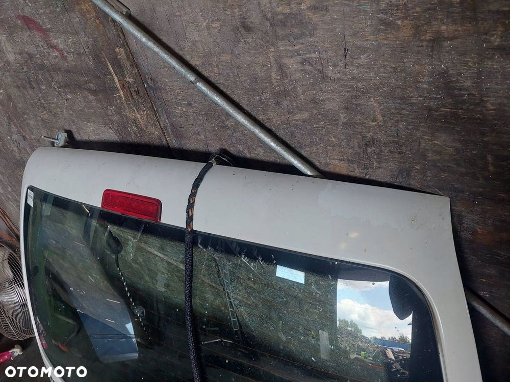 KOMPLETNY TYŁ VOLKSWAGEN CADDY III LB9A KLAPA ZDERZAK LAMPY - 22