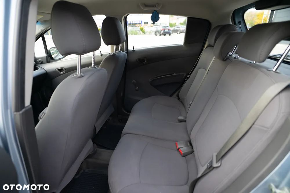 Chevrolet Spark 1.0 LS - 21