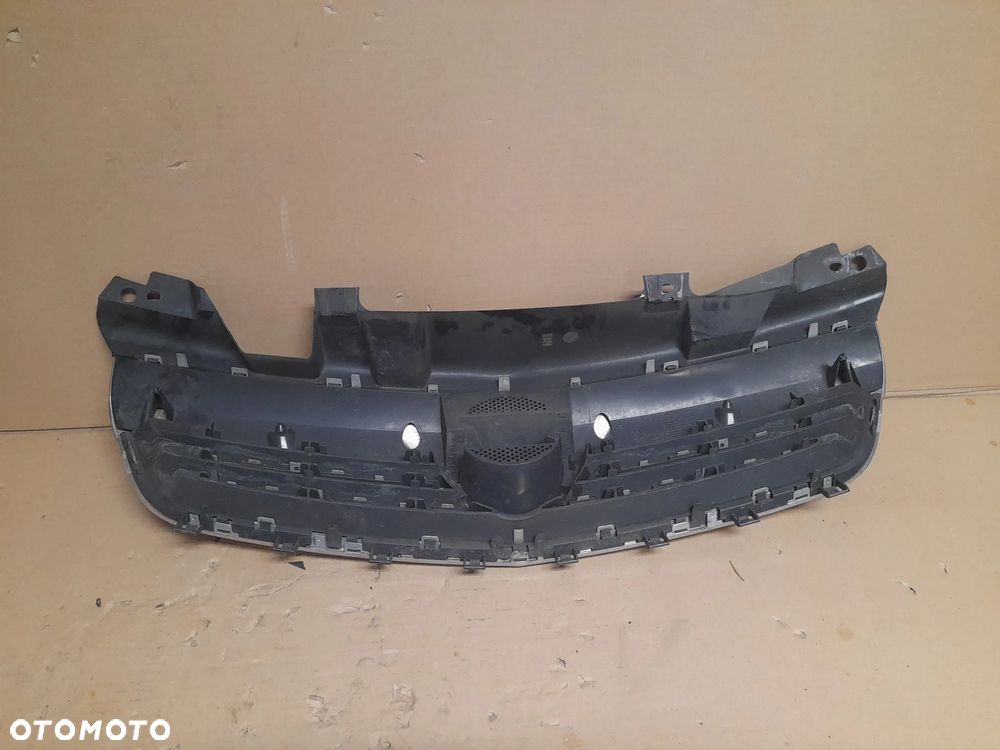 Grill atrapa Opel Zafira B II LIFT FL Vauxhall - 5