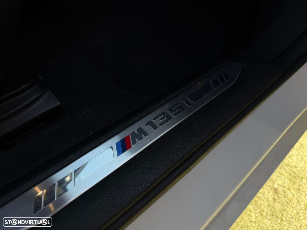 BMW M135i xDrive - 23