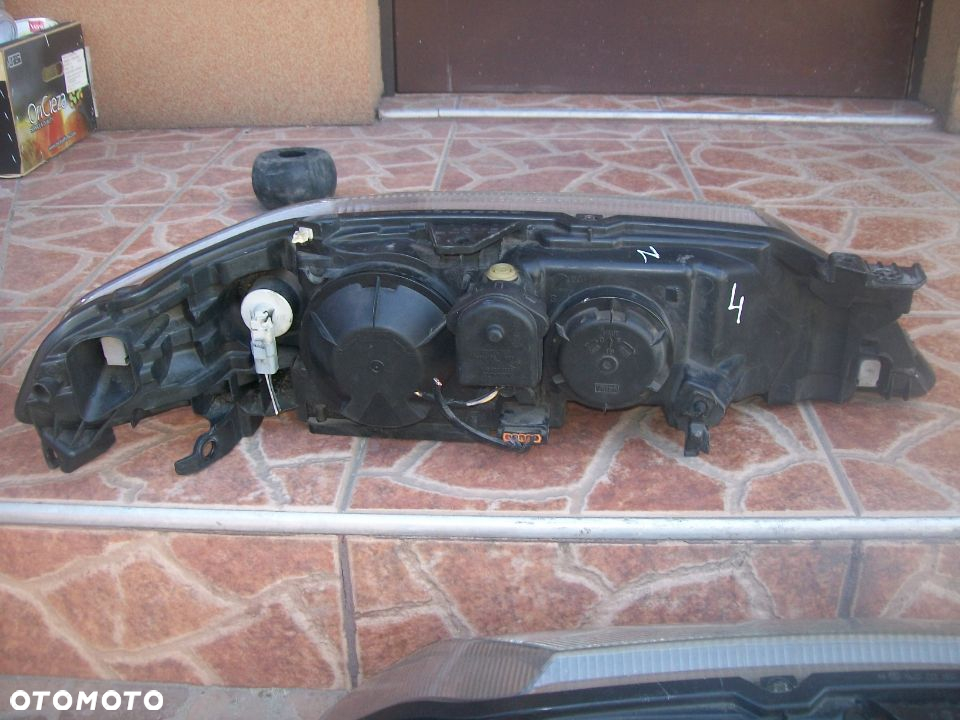 Lampa Laguna II XENON VALEO kompletna EUROPA - 4