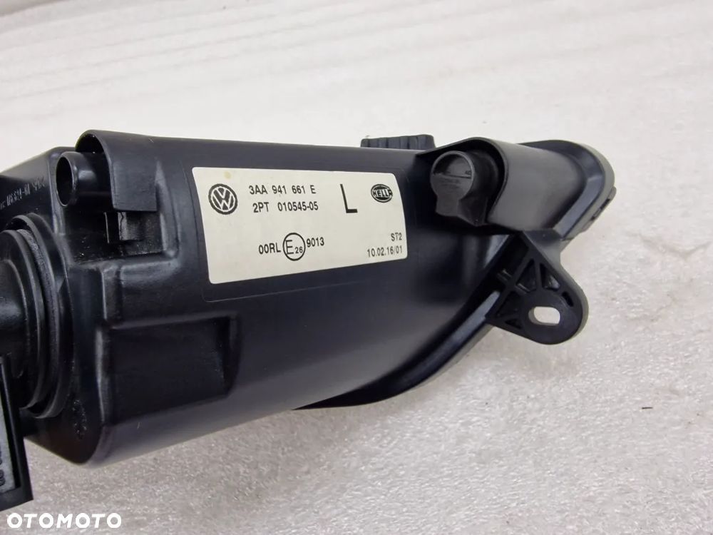 VW PASSAT B7 10- LEWY HALOGEN NA JEDNĄ ŻARÓWKĘ , NR 3AA941661E , NR AUKCJI H12 - 6