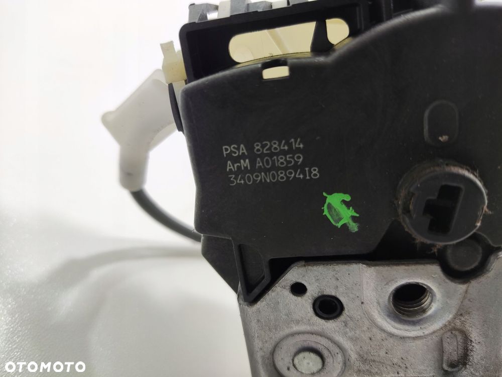 zamek drzwi przesuwnych prawy prawych partner berlingo iii 2008-2018 828414 - 4