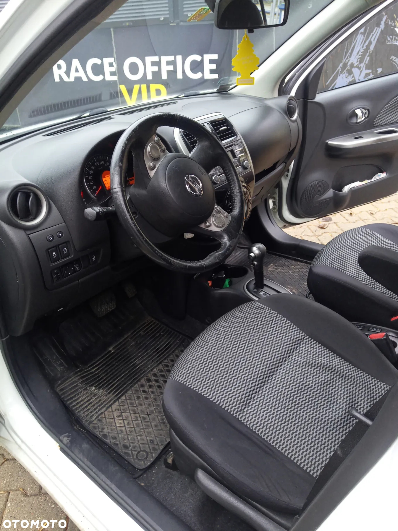 Nissan Micra - 6