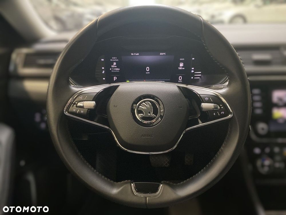 Skoda Superb 2.0 TDI SCR 4x4 Style DSG - 28