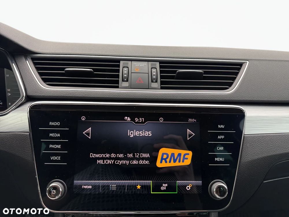 Skoda Superb 2.0 TSI Ambition DSG - 13