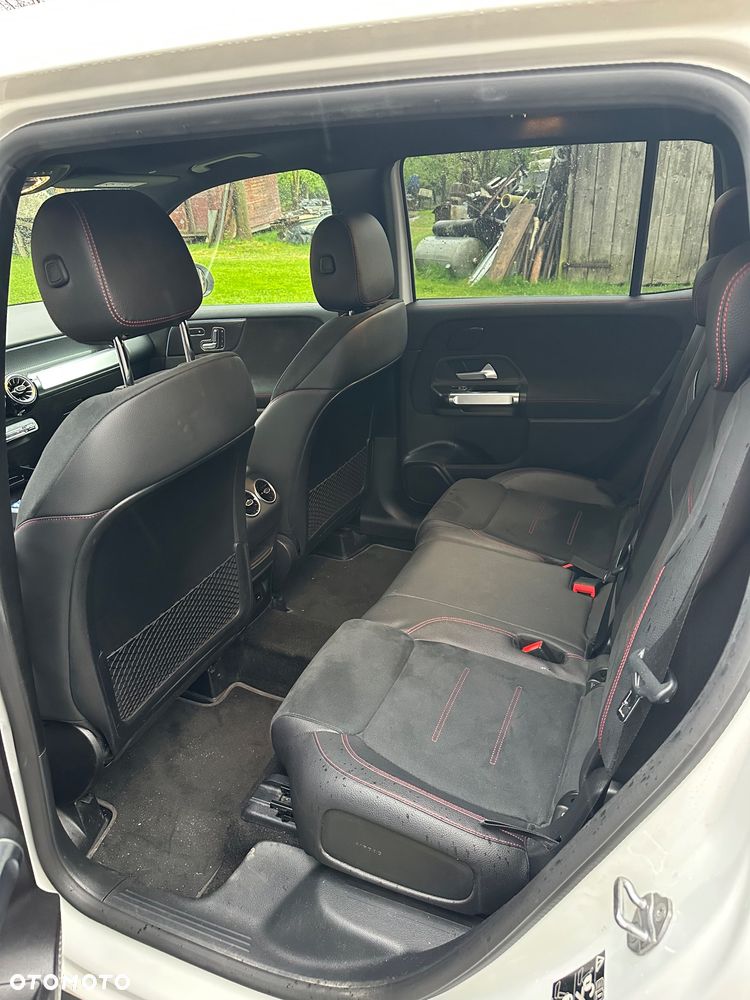 Mercedes-Benz GLB 250 4-Matic 8G-DCT - 10