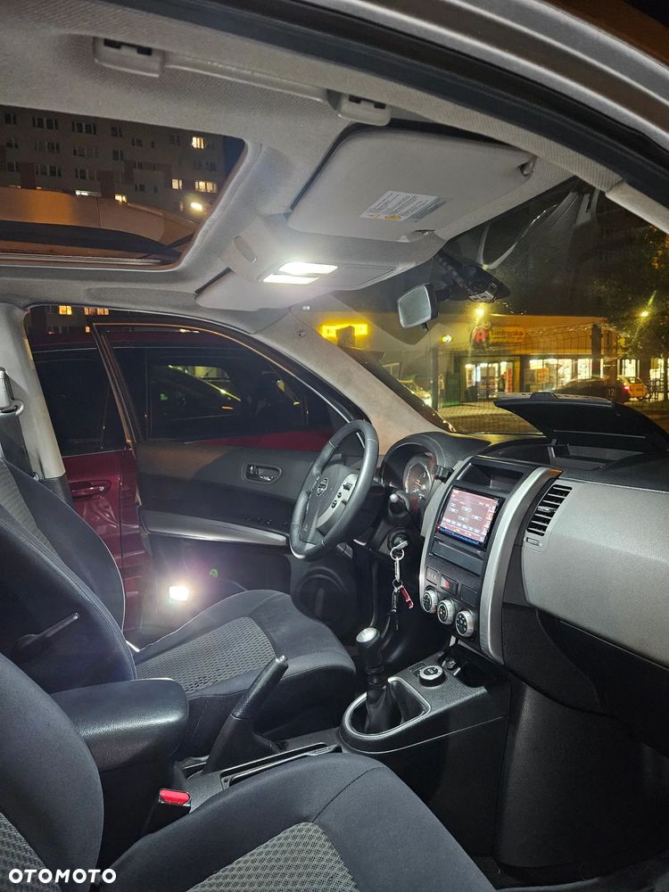 Nissan X-Trail 2.0 dCi SE - 17