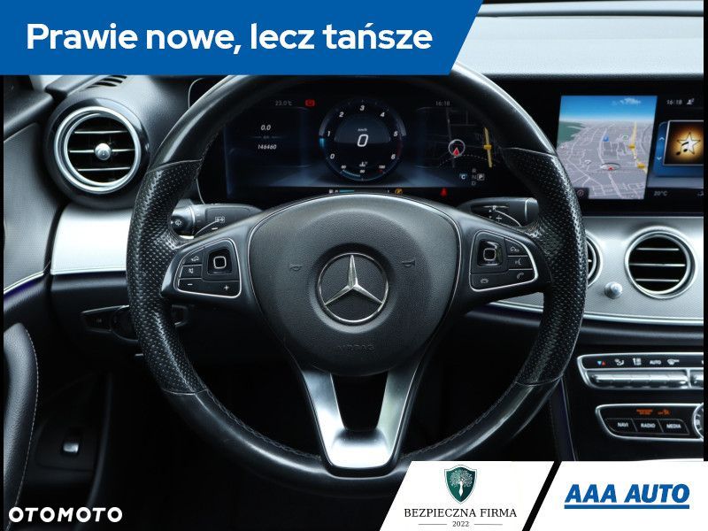 Mercedes-Benz Klasa E - 23