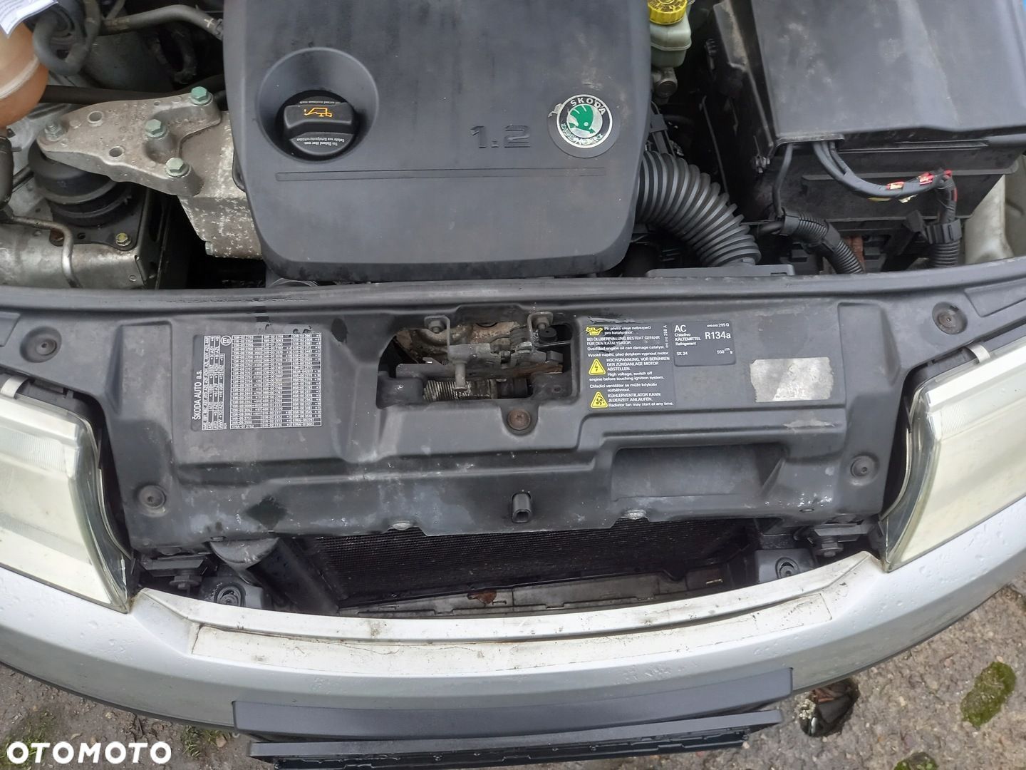 Pas przód przedni KPL Skoda Fabia I 1.2 - 1