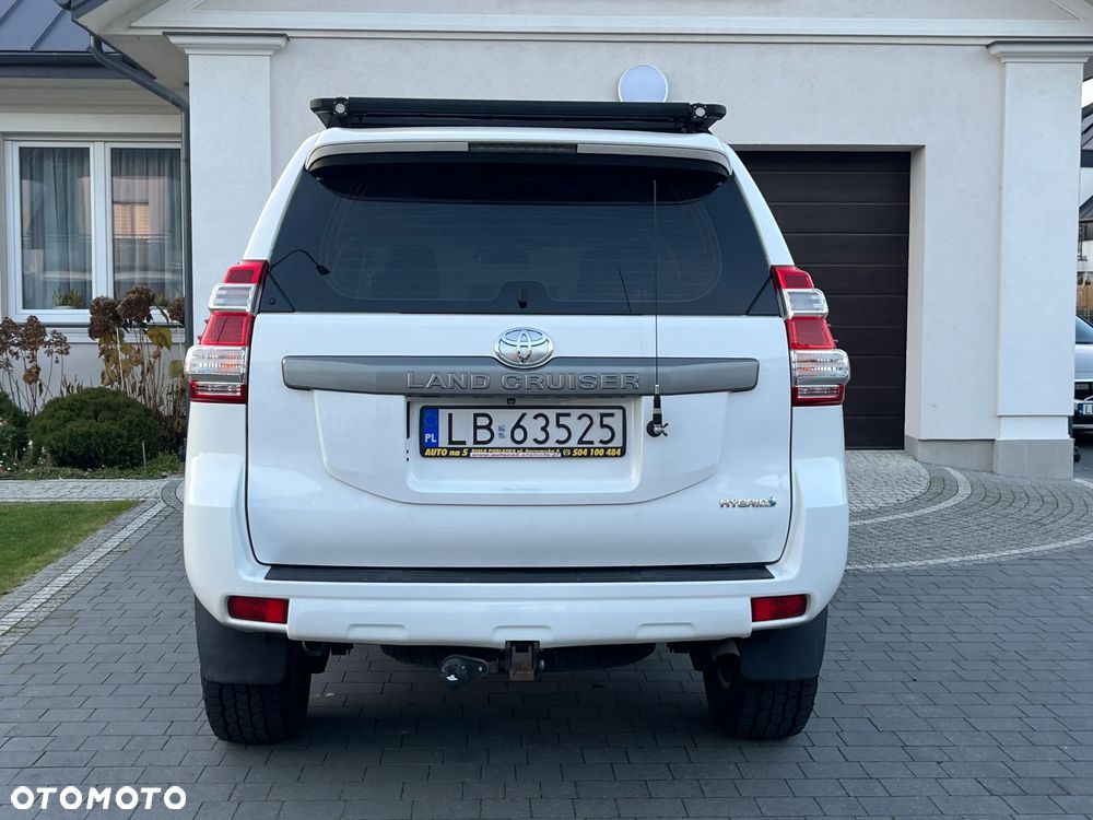 Toyota Land Cruiser - 5