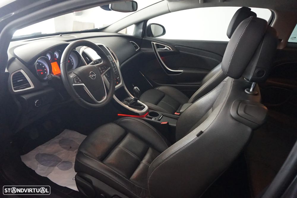 Opel Astra GTC 1.4 Turbo ecoFLEX S&S - 14