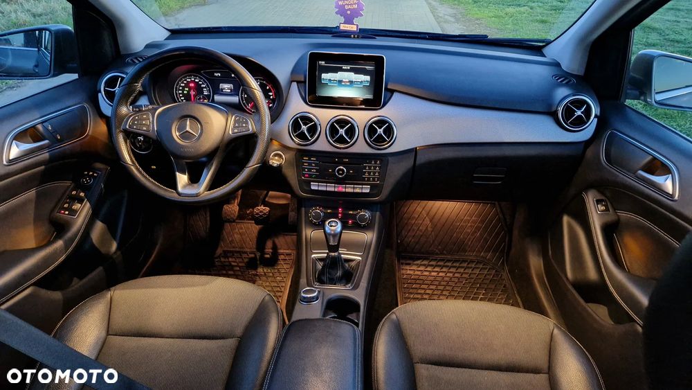 Mercedes-Benz Klasa B 180 (CDI) d Style - 13