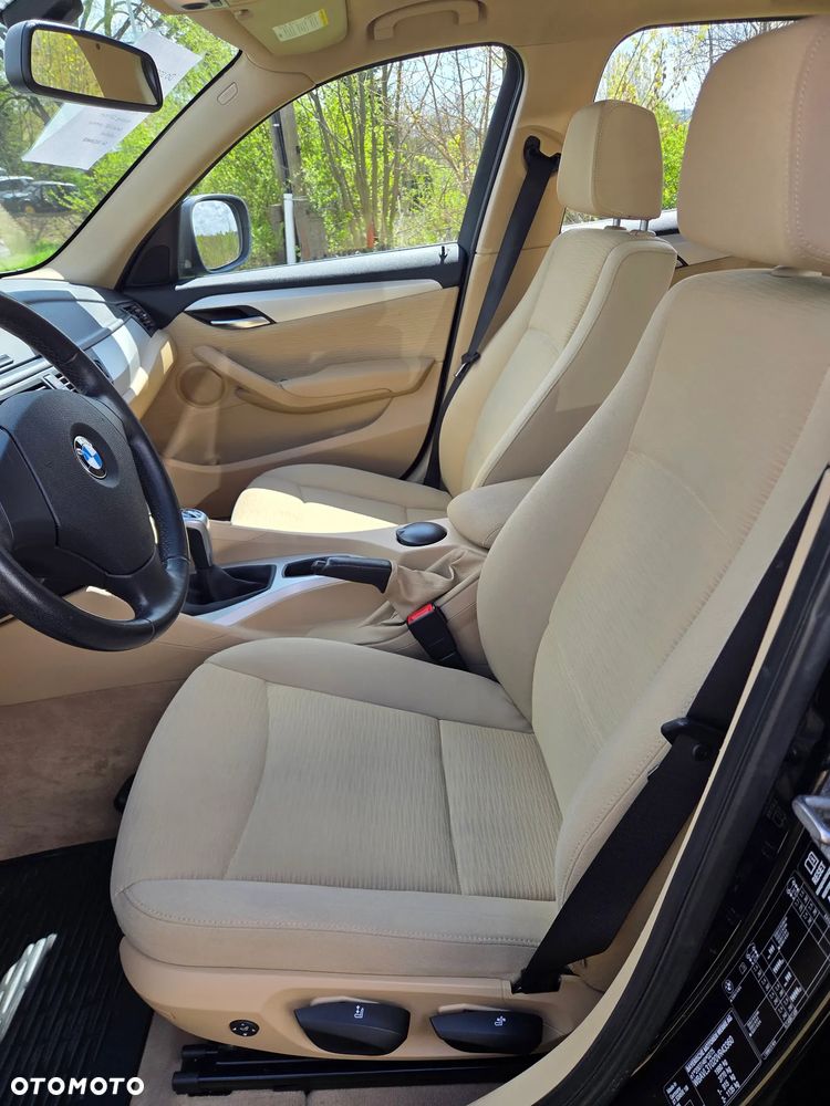 BMW X1 sDrive18i xLine - 15