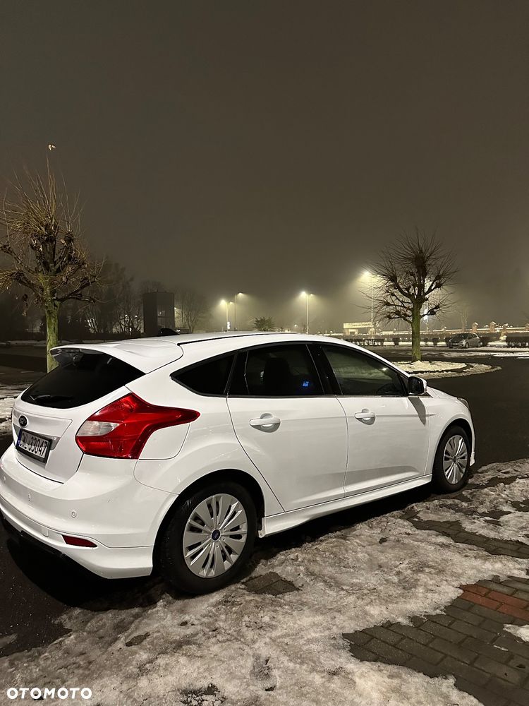 Ford Focus - 8
