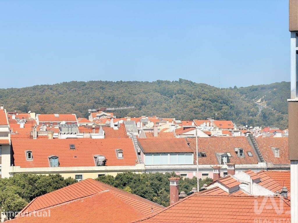 Apartamento T2 em Campo de Ourique de 58 m2 - Grande imagem: 3/28