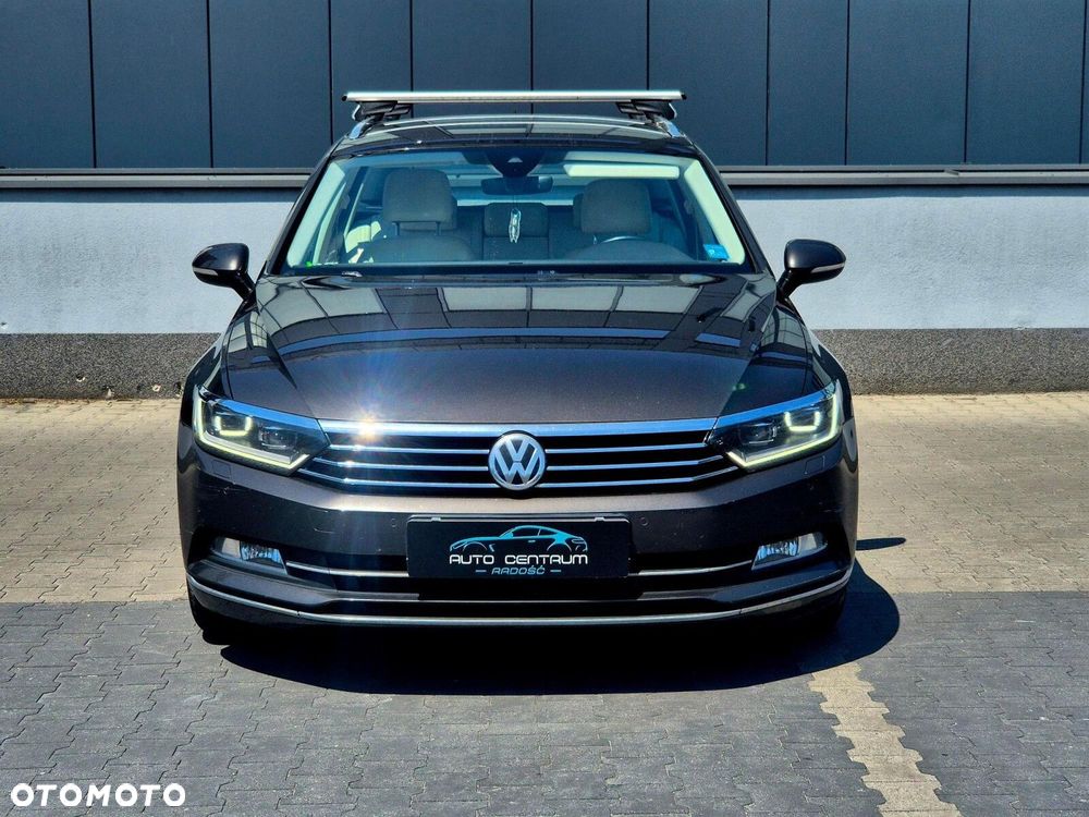 Volkswagen Passat - 8