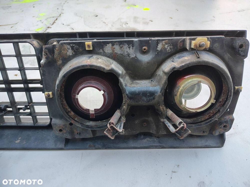 ATRAPA GRILL POLONEZ FSO - 16